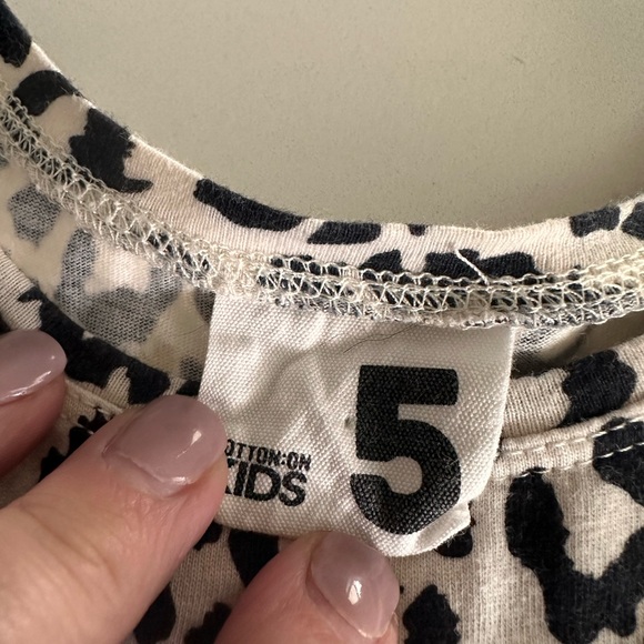 COTTON ON KIDS Ivory and black animal print dress size 5 - Picture 4 of 4